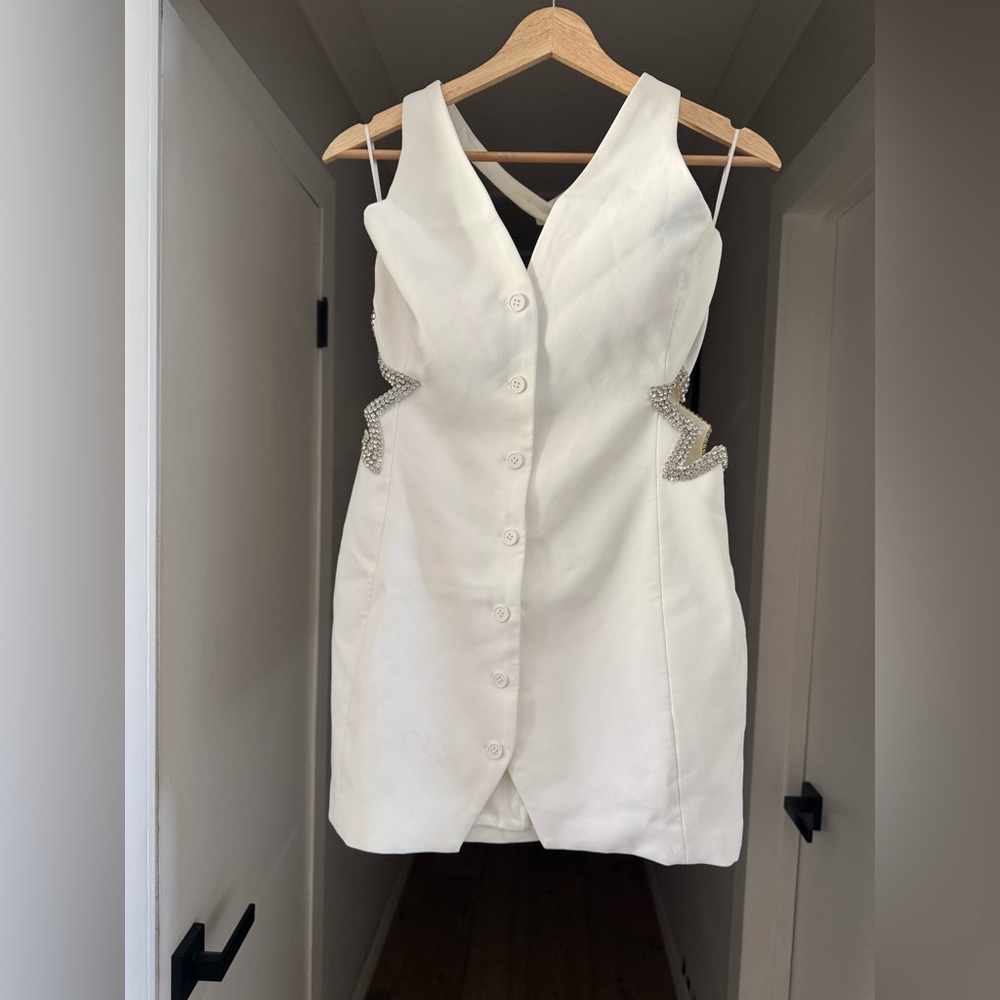 Nasty Gal White Backless Dress - Picture 5 of 11